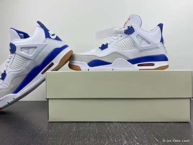 SB 4 Retro DR5415-140 Pine Blue Jordan 0531